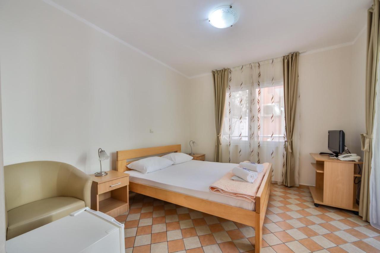 Garni Hotel Koral Budva Ngoại thất bức ảnh